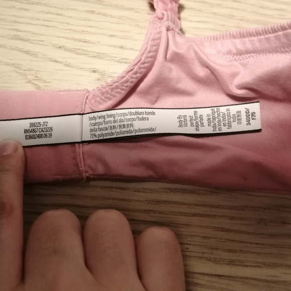 Victoria's Secret Pink Bra 34DDD(F) - Picture 4 of 5